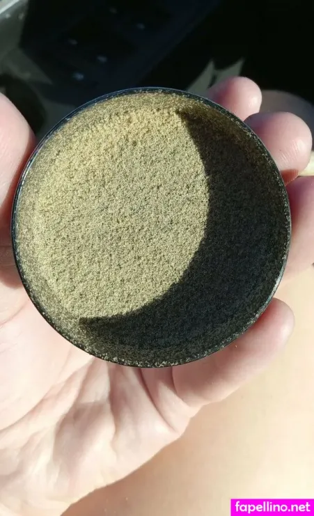 Stonerbitch93 OnlyFans Thumbnail #R8IYsuArls