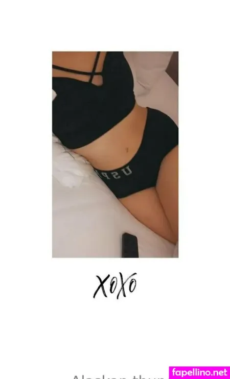 Stonerchick19 Main Profile Photo