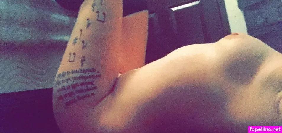 Stonersugarbuns OnlyFans Thumbnail #C9vpyYAaXa