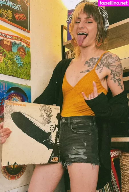 Stoneyghostkitten OnlyFans Thumbnail #kP4pKiROWg