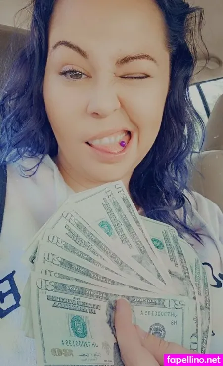 Stoneyhotwifefree OnlyFans Thumbnail #Dkx4gsIChh