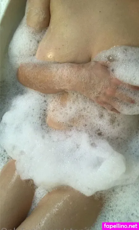 Stoneykate2004 OnlyFans Thumbnail #Iai2E2EO6n