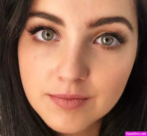 Storm Huntley OnlyFans Thumbnail #M2yHzOonaj