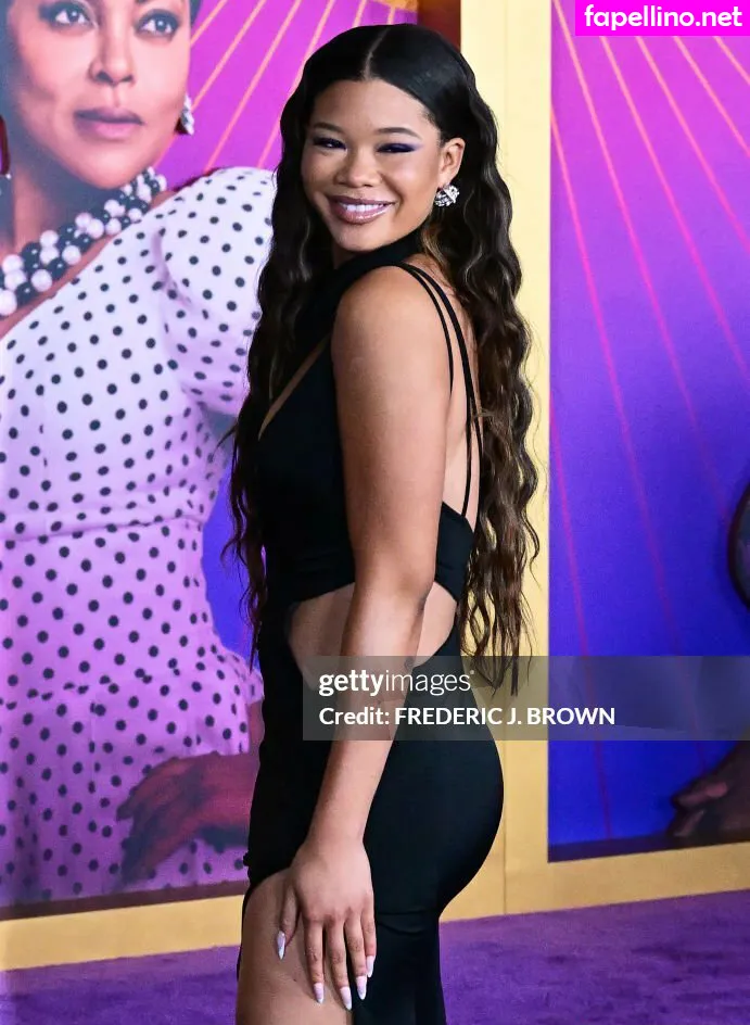 stormikush, stormreid Nude Leaked OnlyFans Photo #0UQskpb732