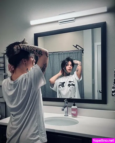 Stormieflower Main Profile Photo