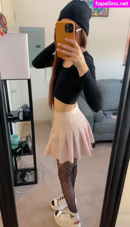 Stormy Buns OnlyFans Thumbnail #U0DyESK5ua