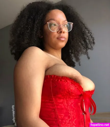 Stormymoonlight OnlyFans Thumbnail #9SJ8G1kaWL