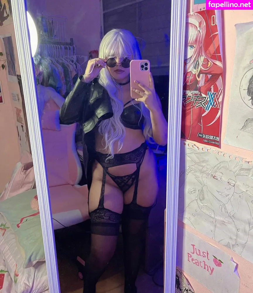 str4wberryk1tty, str4wberrymeow, str4wberryneko Nude Leaked OnlyFans Photo #pi3CB16GGV