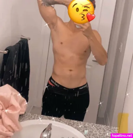 Str8albertaboy OnlyFans Thumbnail #u4EVZH8g8V