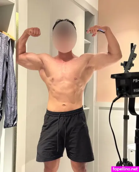 Straight Vn56 OnlyFans Thumbnail #6G6qF12Moq