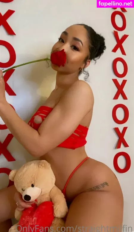 Straightmilfin OnlyFans Thumbnail #Sq1v0C3jmz