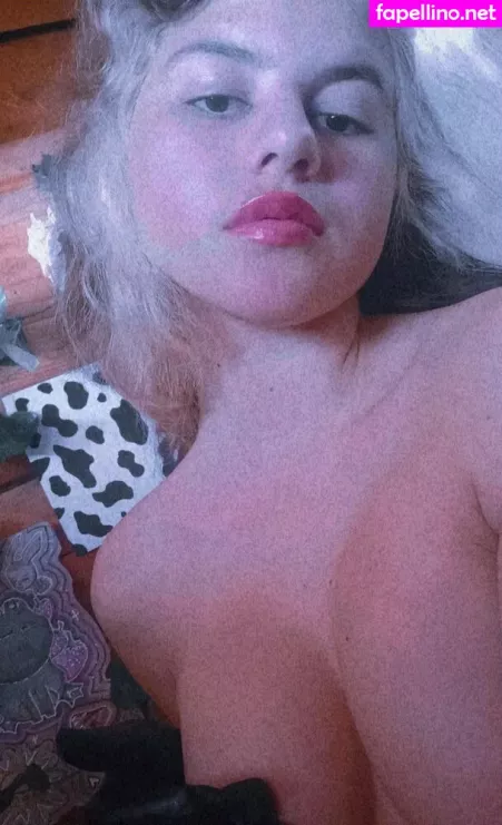 Strangerabbit OnlyFans Thumbnail #0BB1z5aBmA