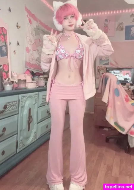 Strawbabyboy OnlyFans Thumbnail #E1N6o7wVyB