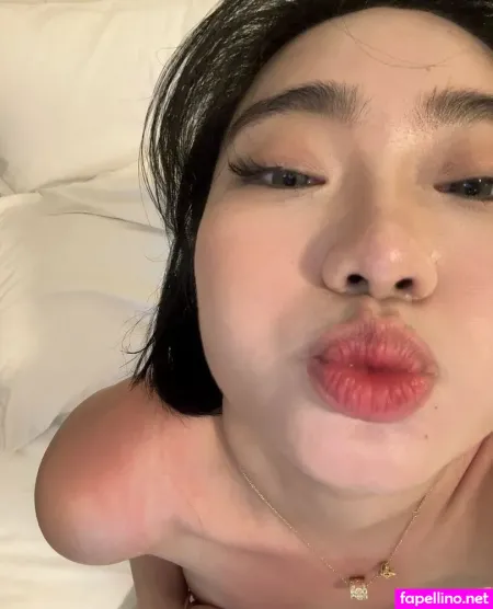 Strawbeary Th OnlyFans Thumbnail #t25Qnd10pp