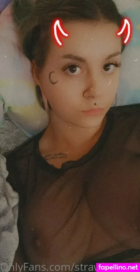 Strawbeemilk OnlyFans Thumbnail #HfkwmHDBxn