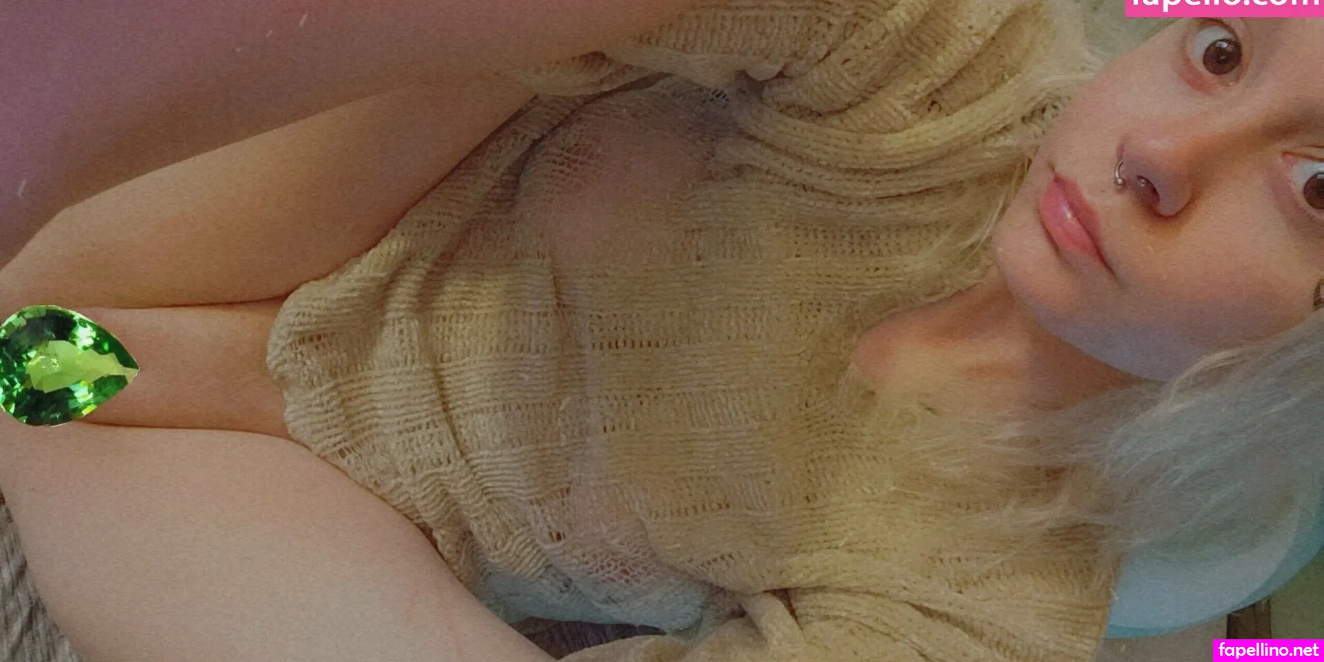 strawbeemilk, strawbeemilk.jpeg Nude Leaked OnlyFans Photo #mnpgi0ZXsx