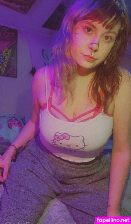 Strawbeemilk OnlyFans Thumbnail #oF63a0bxdm