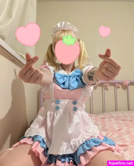 Strawberripoison OnlyFans Thumbnail #abRUdONjcz