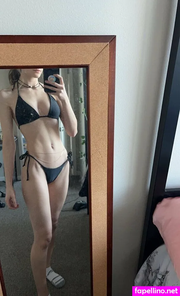 strawberry.chloe Nude Leaked OnlyFans Photo #gx5kCbXFDi