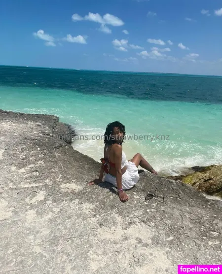 Strawberry Knz OnlyFans Thumbnail #R54NNn6qRj