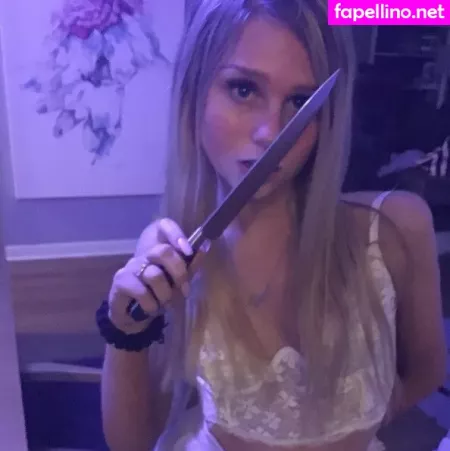 Strawberry141 OnlyFans Thumbnail #JwpTMzsLoh