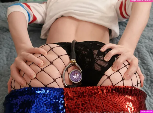 Strawberryangelcam OnlyFans Thumbnail #UDDHqNu9jR