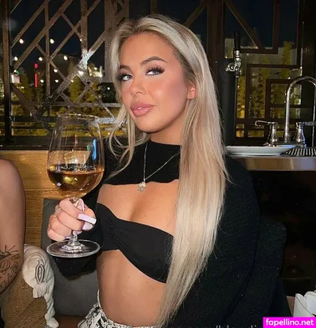 Strawberryblonde18 OnlyFans Thumbnail #zXqOubxl5Q