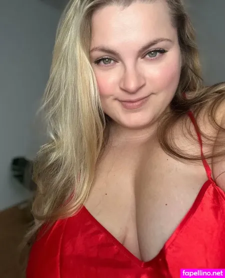 Strawberrybreetv OnlyFans Thumbnail #oJqJqIIw1U
