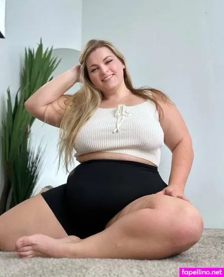 Strawberrybreetv OnlyFans Thumbnail #pqWft6jz7O