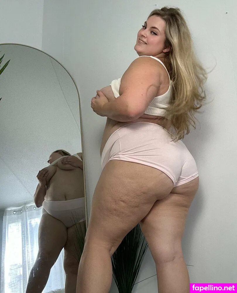 strawberrybreexo Nude Leaked OnlyFans Photo #Ox99ityhSW