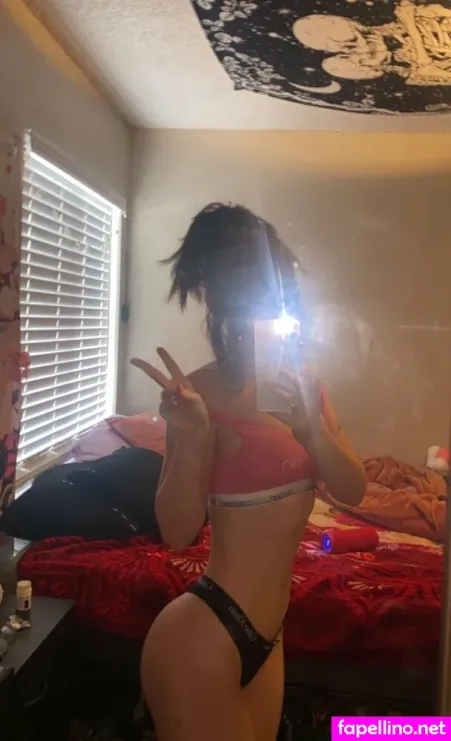 Strawberrycocoaa OnlyFans Thumbnail #H5cS8xtjYb