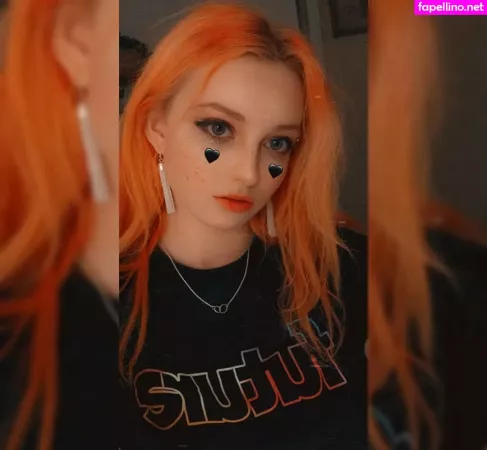 Strawberrycream420 OnlyFans Thumbnail #qzLsAUjFUP