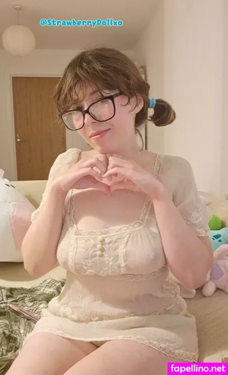 Strawberrydollxo OnlyFans Thumbnail #w5hcLhdTRA