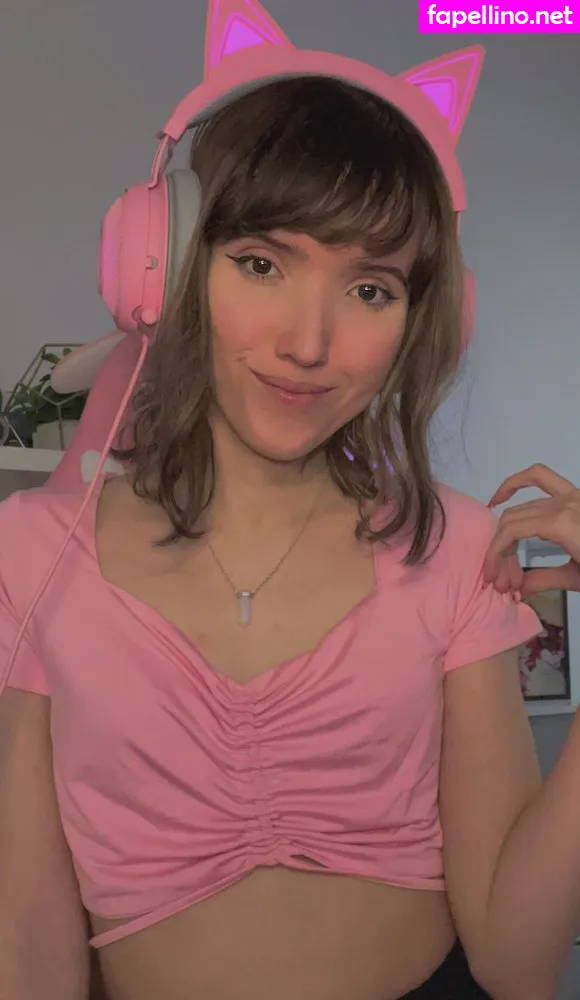 strawbeekairi, strawberrygirlkairi Nude Leaked OnlyFans Photo #Cu32LDp81E