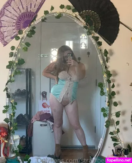 Strawberrymama OnlyFans Thumbnail #9PSyjwd43Z