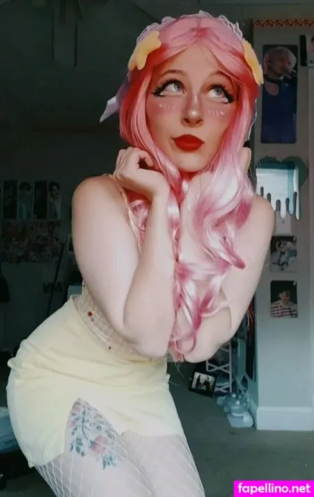 Strawberrymilkwithcream OnlyFans Thumbnail #33U8cqATIy