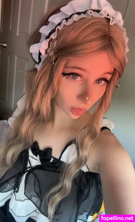 Strawberrymilkwithcream OnlyFans Thumbnail #zz4fh27TkX