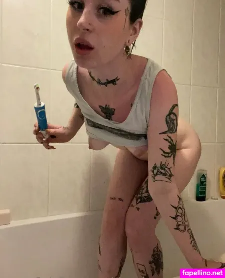 Strawberrymonoxide OnlyFans Thumbnail #Nqk9HFWOSF