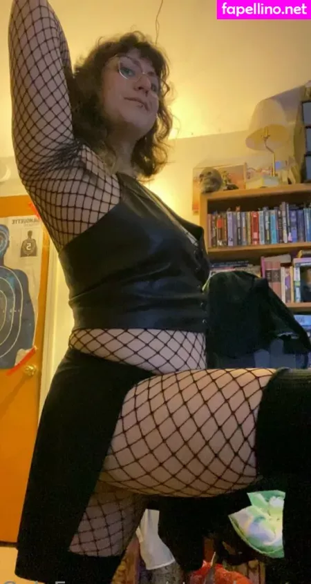 Strawberryscales OnlyFans Thumbnail #YuaQhMFiOW
