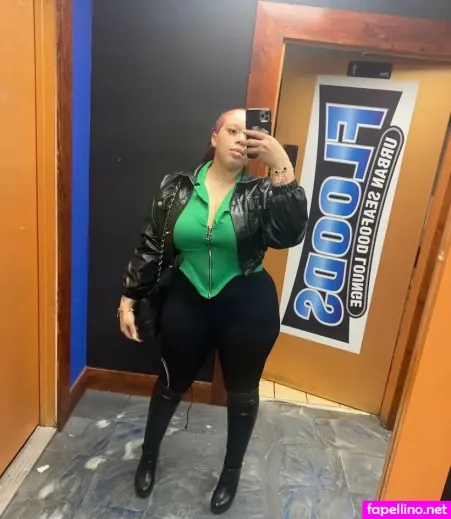 Strawberryshel OnlyFans Thumbnail #QKs0pUkMw3