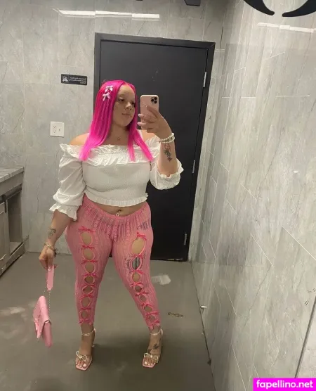 Strawberryshel OnlyFans Thumbnail #qvpuphjZWM