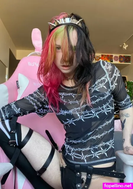 Strawberryswitch OnlyFans Thumbnail #66gqX5Auwp