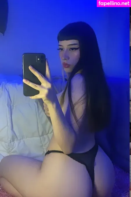 Strawberryy20 OnlyFans Thumbnail #emKkbSVFH5