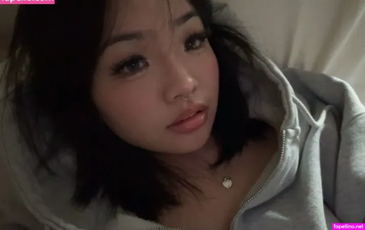 Strawbewym4tcha Main Profile Photo