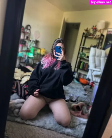 Strawbre OnlyFans Thumbnail #5AkLAhEMFo
