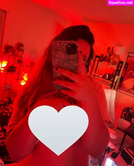 Strawbre OnlyFans Thumbnail #eU91rT7LJ9