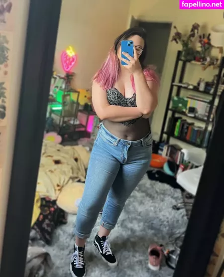 Strawbre OnlyFans Thumbnail #rLOoRWvlKe