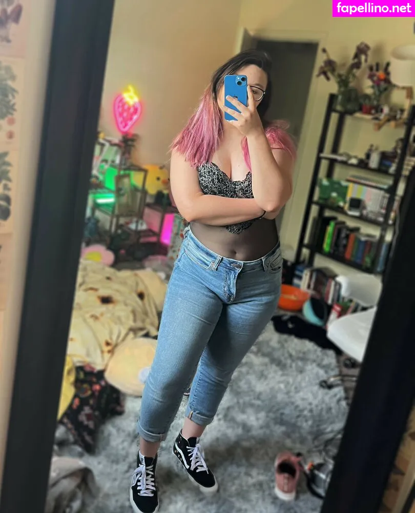 _strawbre_, spicy_strawbre, straw.bre Nude Leaked OnlyFans Photo #rLOoRWvlKe