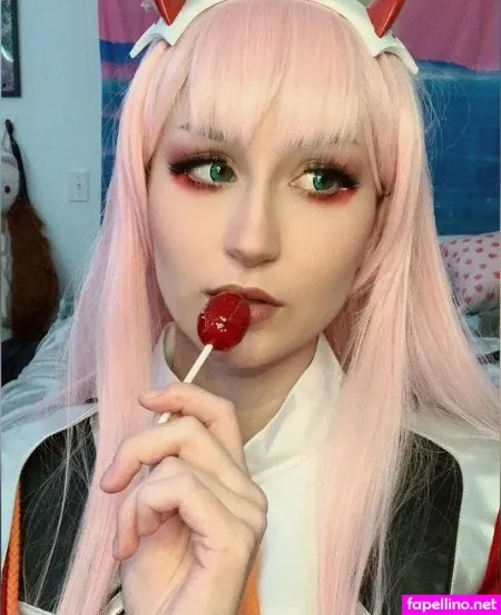 Strawbrrybb OnlyFans Thumbnail #ciDD1cQ2fD