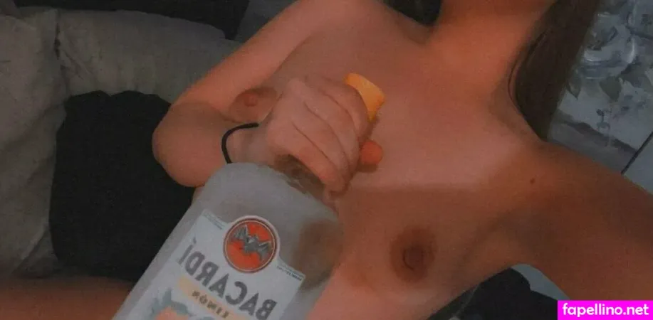 Strawbrrymilk666 OnlyFans Thumbnail #oL40lVg6sM